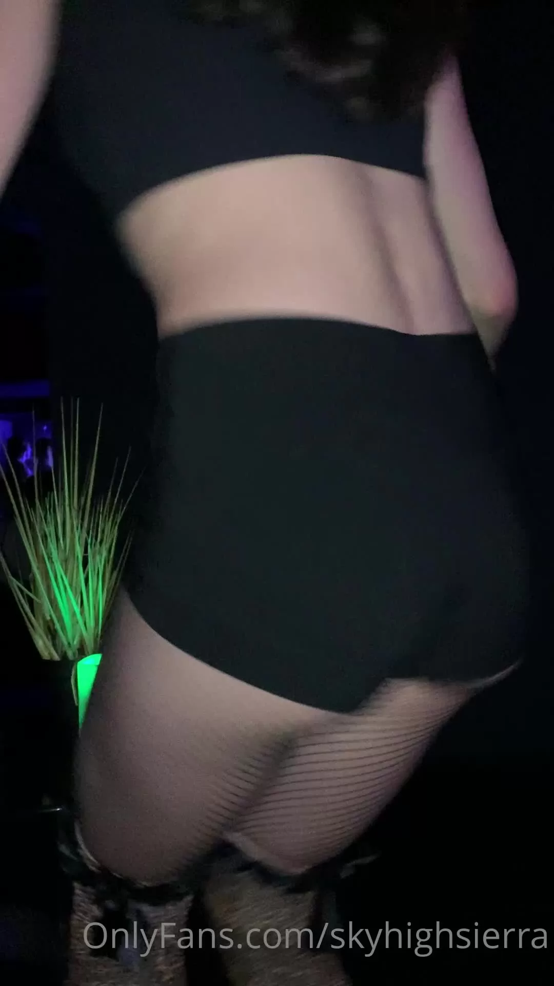 SkyhighSierra – Amsterdam Hallo Nightclub Dance