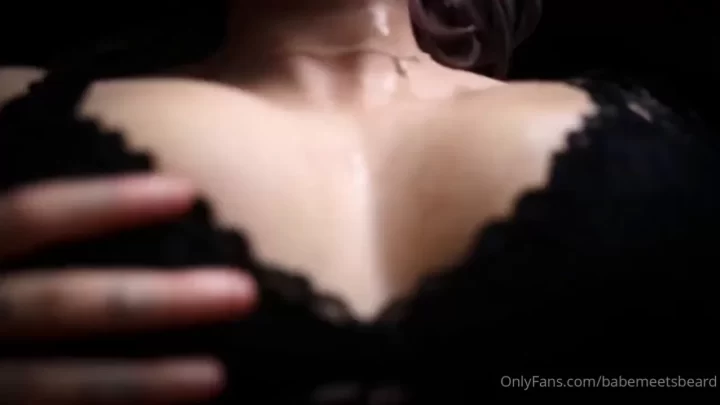 Yas And Mark Aka Babemeetsbeard – Favorite Cumshots Compilation