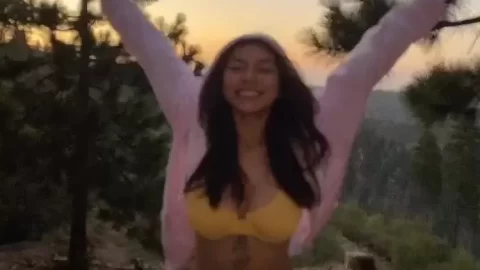 shanghaishawty – Update and Outdoor Sunset Modeling Session