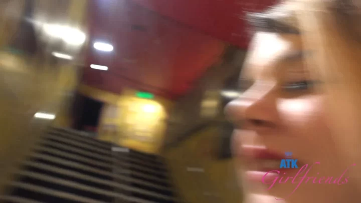 ATK Girlfriends – Dez Hansen, Ripleys