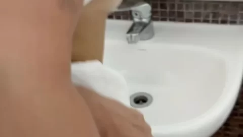 Ella Alexandra – Sneaky Beach Bathroom Creampie