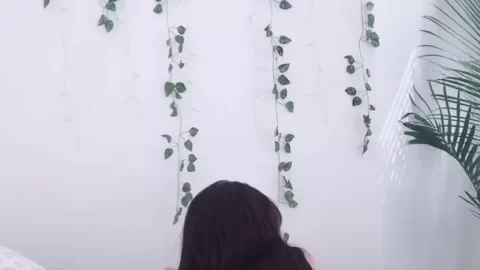 0 Hanacutiee Pumps Her Pussy With a Dildo 00p