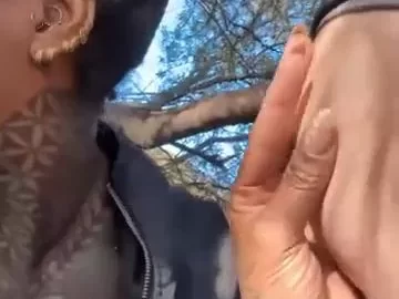Tom Cam – Black Girl Blowjob in Park with Dreadlocks