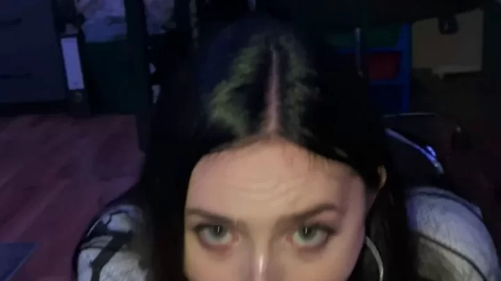 Joyliii Gives Her Man a Sensual Blowjob