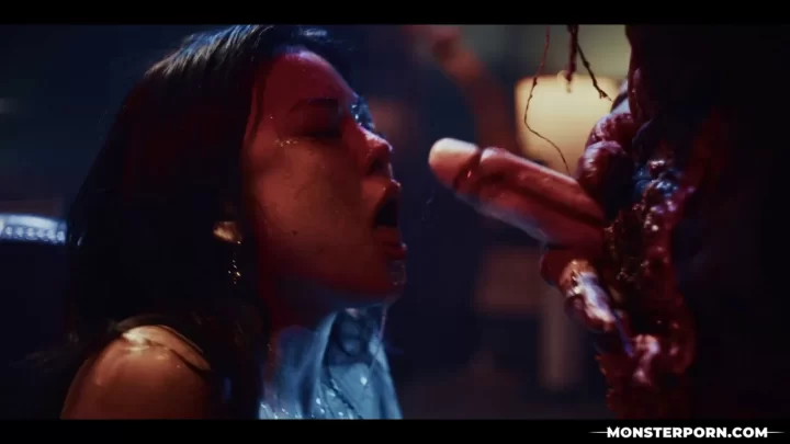 Monsterporn – Asian Blowjob with Tentacle Thing