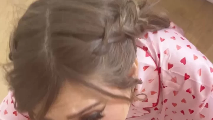 Riley Reid Creampie For Stepsis In Pajamas