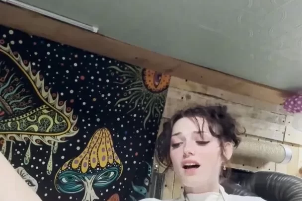 Shrooms Q XVR: Riding Dildo and Cumming With Hitachi