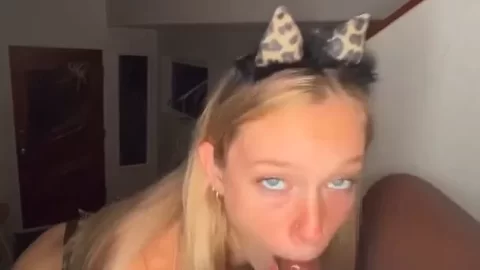 Sexy Kitty Badbarbiepriv Sucking A BBC