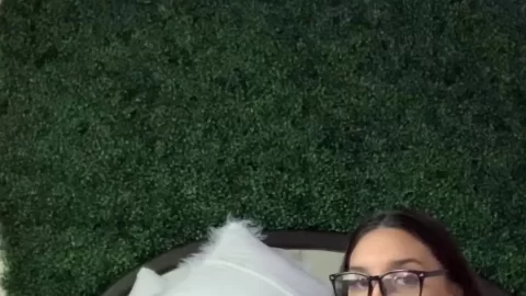 Zara Jordan, Matiofficial – Pussy Play