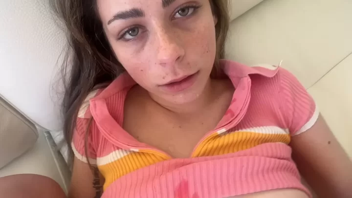 Curious Teen Explores Forbidden Desire in FullHD