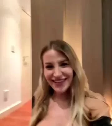 Jasminesummer Stripchat Ride And Fingering