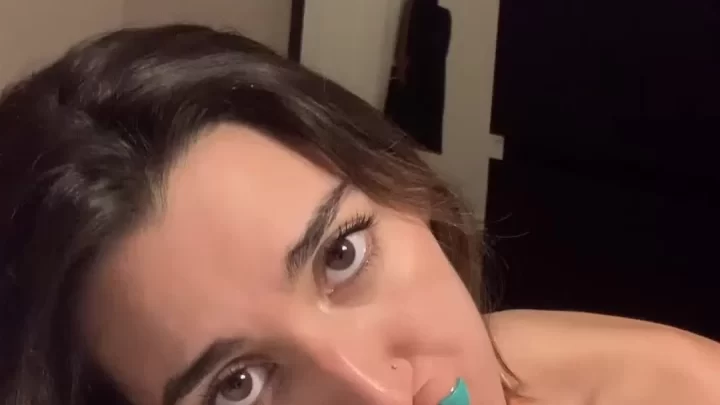 self purrrtrova