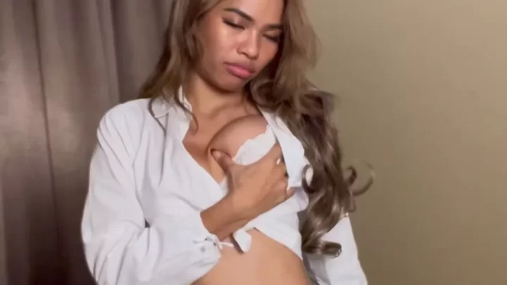 Asian Teen with Navel Piercing Gets Intimate