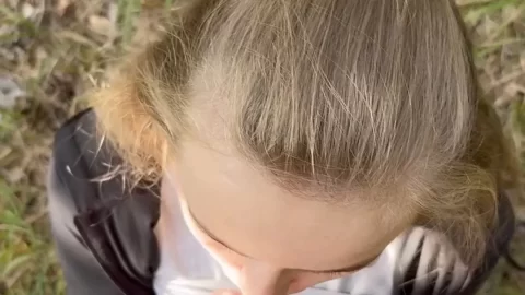 isabelxm – Isabel Yvonne, Oral Sex Outdoor