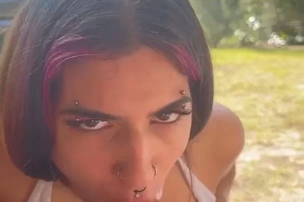Cutie Pie Mary Aka Cutiepiemary – Oral Sex Outdoor