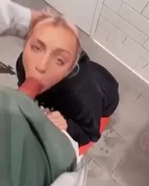 TheRealBrittFit – New Bathroom Fuck