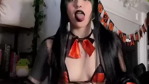 Teen with green hair and cat ears fucks herself