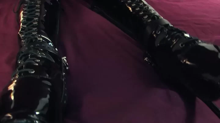 The English Mansion – Female Domination Lesson In Chastity Starring Ma
