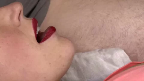 Redhead Girl Gives Blowjob on Bed