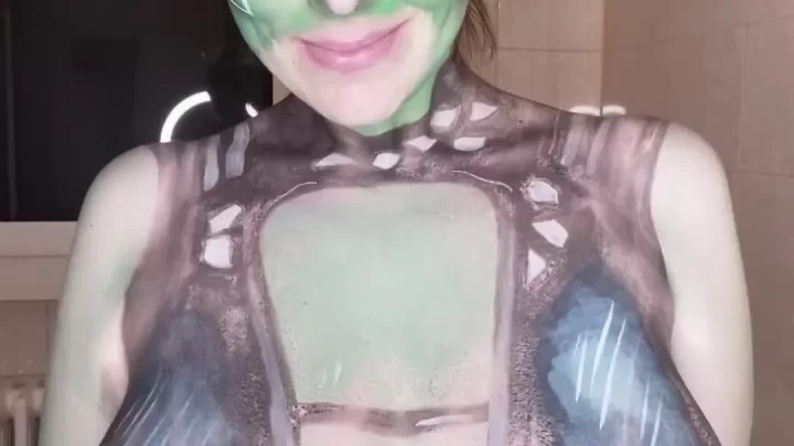 Teen with green face paint gets clean