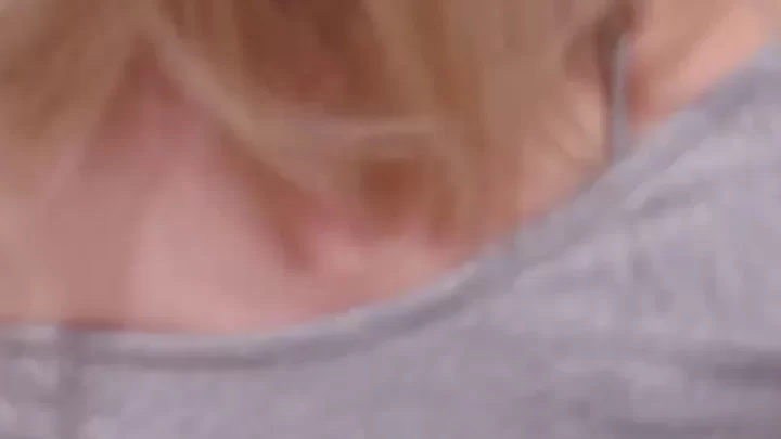 Kitty000 Gets Bent Over On The Sink