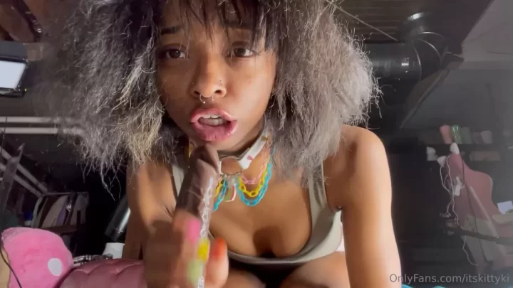 African American woman 20s oral sex with toy