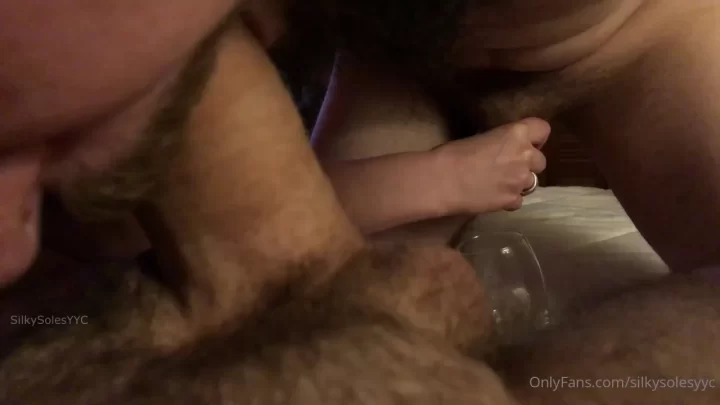 Bearded guy gets oral with butt plug and girl