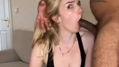Ella Faith Aka Ellafaith – Just Trying To Play Video Games But He Cant