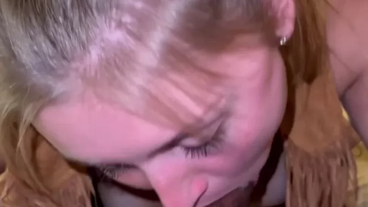 Cowgirl Amyyyy00 Bj Rides a Bbc