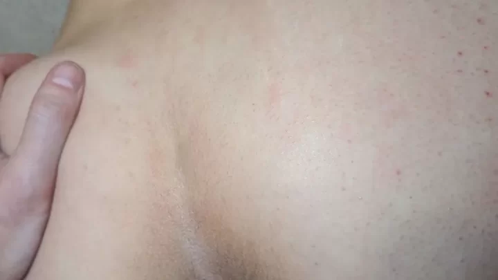 White girl gets butt touched
