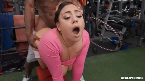 crazycollegegfs – Melztube: Watch Out The Gym Makes Her Horny