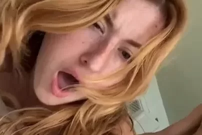 StrawberryKisses – Nude POV Doggy Sex with StrawberryKisses