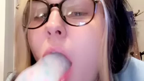 FavCuntTVX – Blonde Girl Oral Sex Toy
