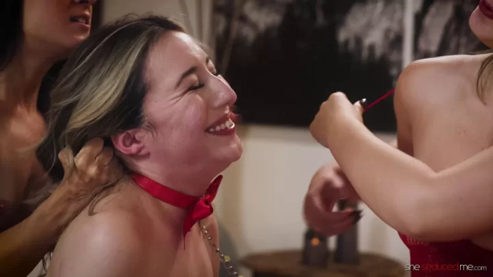 SheSeducedMe – Dharma Jones, Freya Von Doom, Sophia Cruise