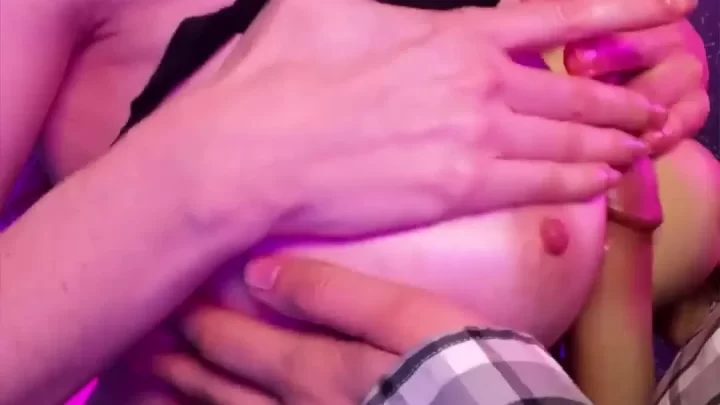 Amouranth VIP Restart – Amouranth