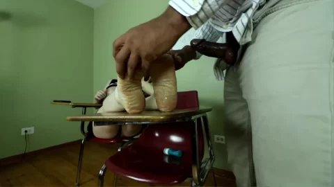 joey s feetgirls – Stacy Sadistic Gets Detention