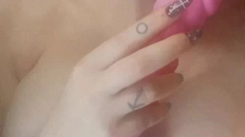 Slim 20s girl with tattoos gives herself a blowjob