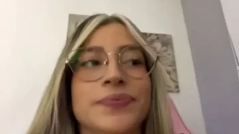 Issabela G – Issabela G Masturbation