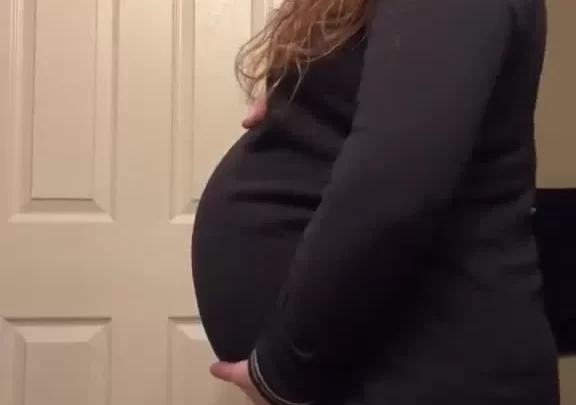 Brookesobasic and Renae W – Monster Bump Pregnant Compilation