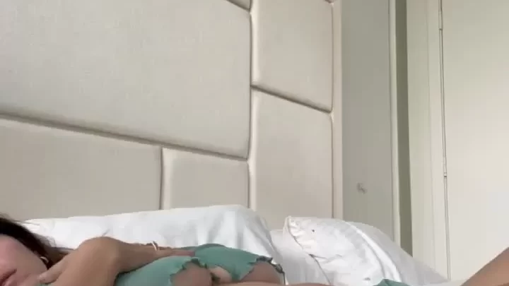 Mady OnlyFans Playing in Bed