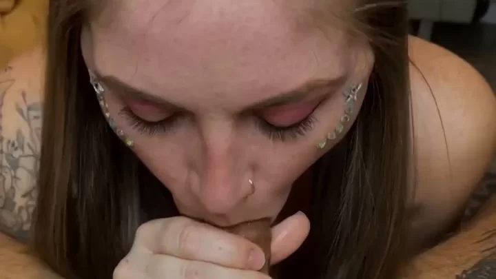 Zoeneli Sloppy GF Experience Blow With Cum In Mouth