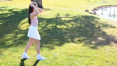 Asian girl outdoor sex
