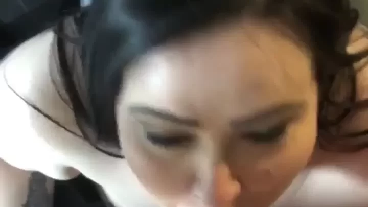 Two Girls Fuck Each Other on Bed