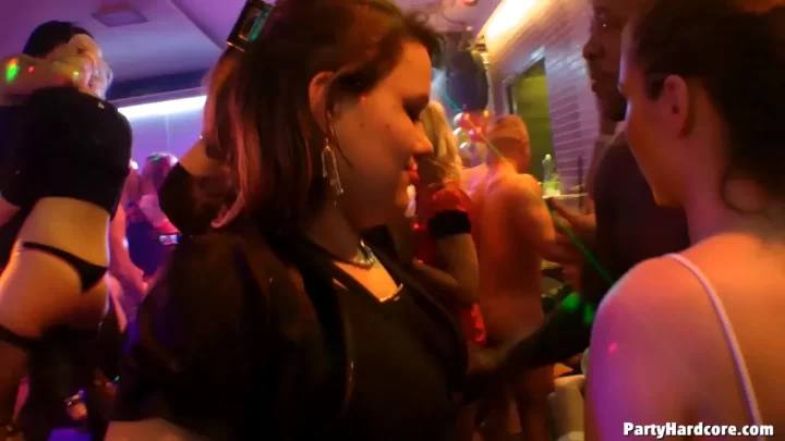Party Threesome with Black Guy and White Girls