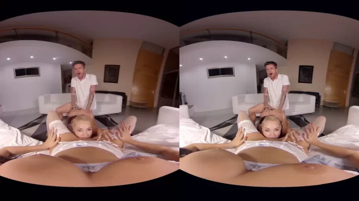 Team Work GearVR: Immersive Bedroom Experience in VR