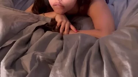 Layladeline – Bed Fuck Cumshot My Site