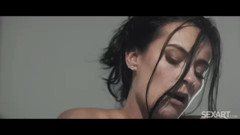 Lexi Dona – Impatient