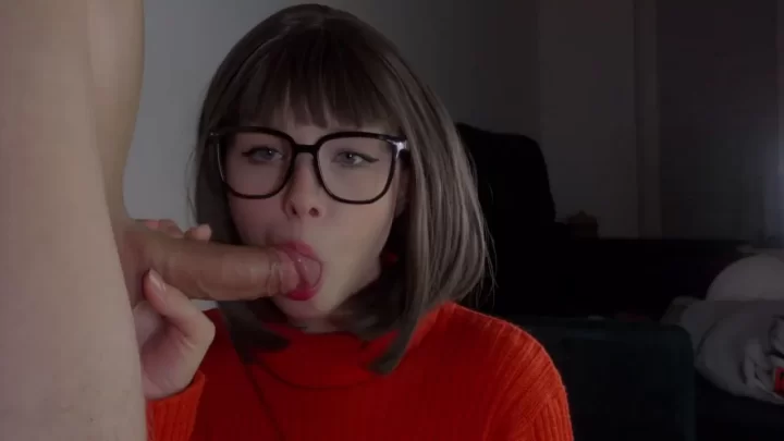 Kovicki – Velma Shows You New Lingerie