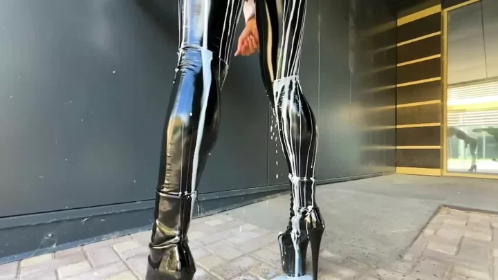 0 koti tofi tight pvc leggings
