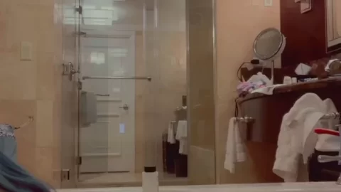 blue hair girl fucks in bathtub